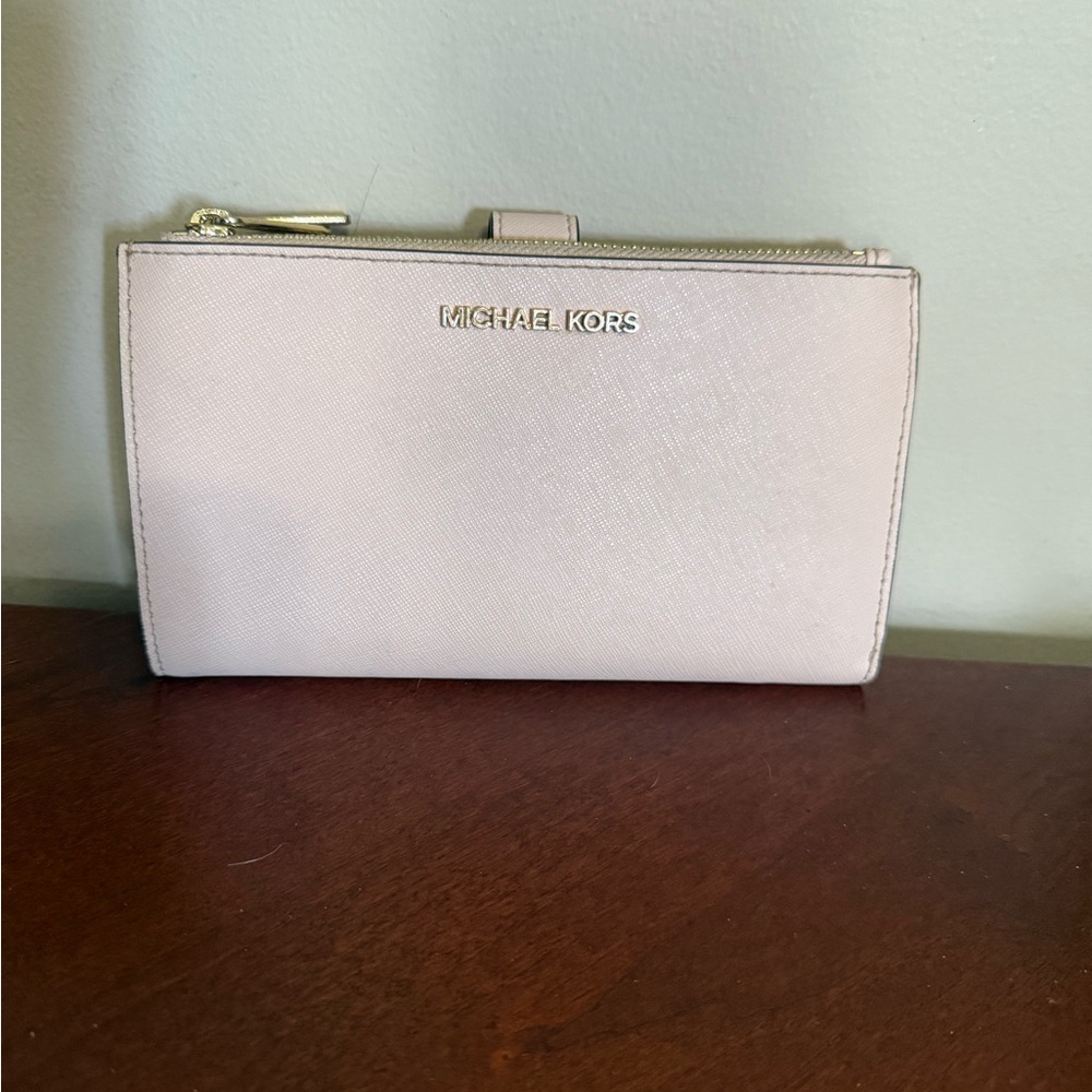 Michael Kors Blush Pink Wallet